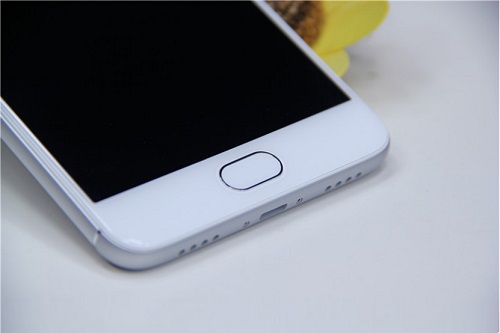 魅族魅蓝note3测评：保留MX5和PRO5机身设计支持指纹解锁