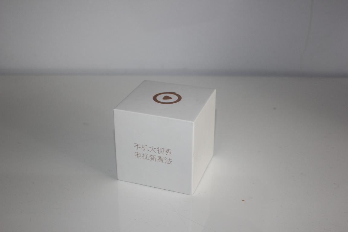 爱奇艺电视果手机投屏神器入手体验