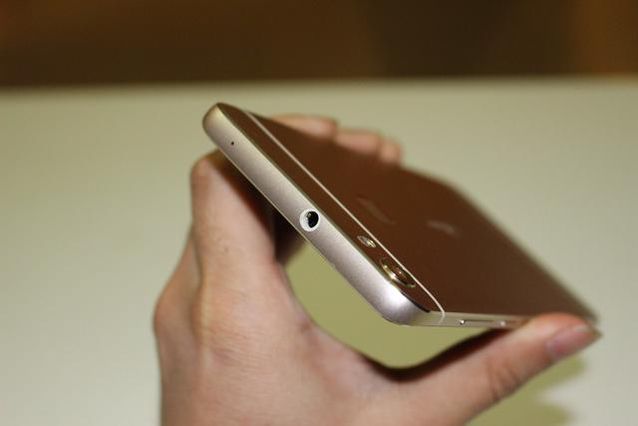 vivo Xplay5上手测评：智慧引擎！唯快不破！