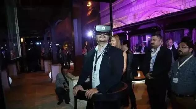 华为发布VR眼镜Huawei VR：旨在做给淘金者提供粮草的人